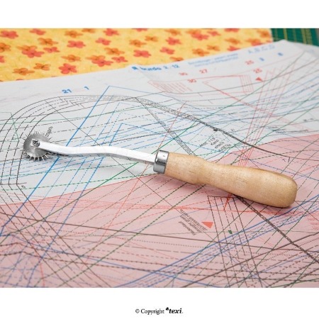 رولت خیاطی چوبی