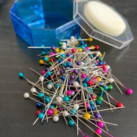 سوزن ته مرواریدی جا سوزنی دار