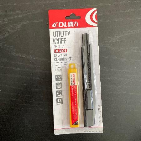 کاتر DL با تیغ اضافی