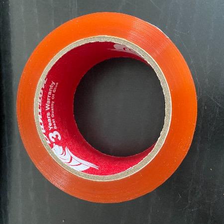 چسب شیشه ای پهن