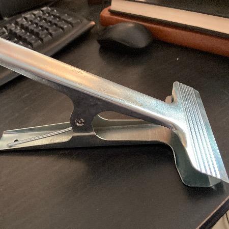 گیره بزرگ پارچه