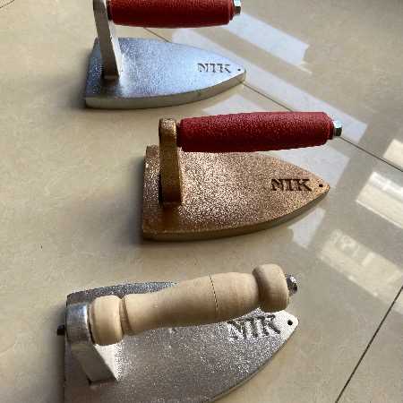 اتو سرد فلزی